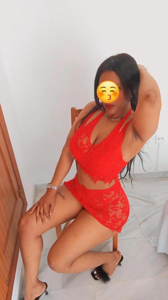 Chica busca chico en Málaga: Chica busca chico