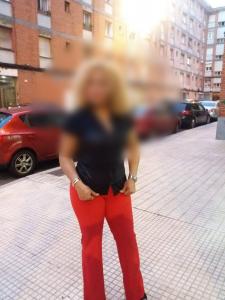 642043975: Chica busca chico en Asturias