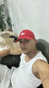 641941805: Chico busca chica en Las Palmas