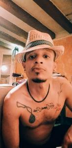 607566225: Chico busca chica en Mallorca