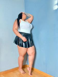 667076873: Chica busca chico en Barcelona