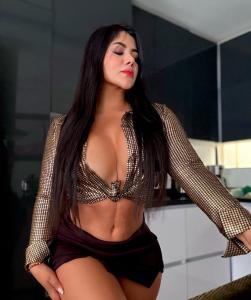 678413875: Chica busca chico en Barcelona