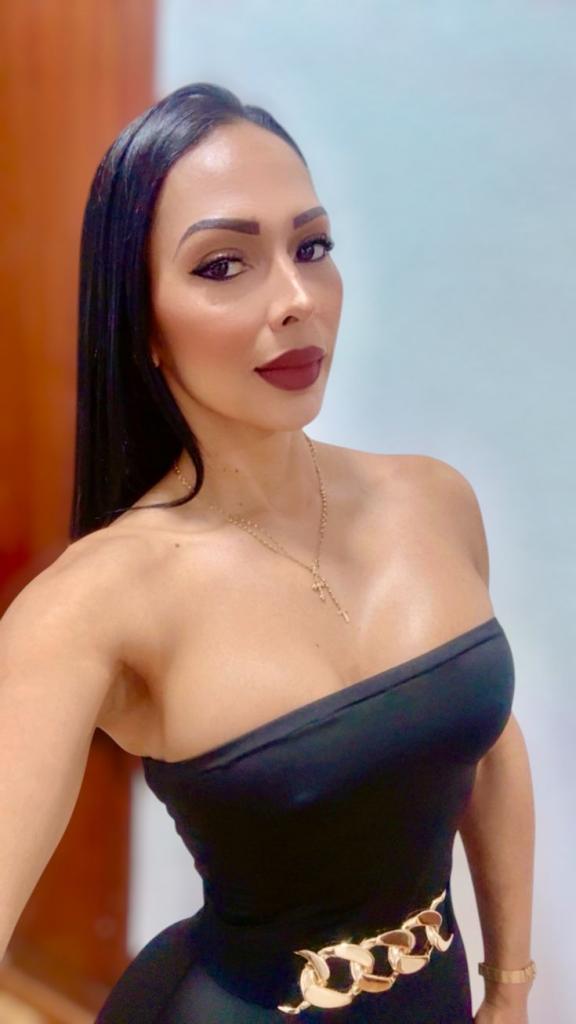 658593825: Chica busca chico en Valencia
