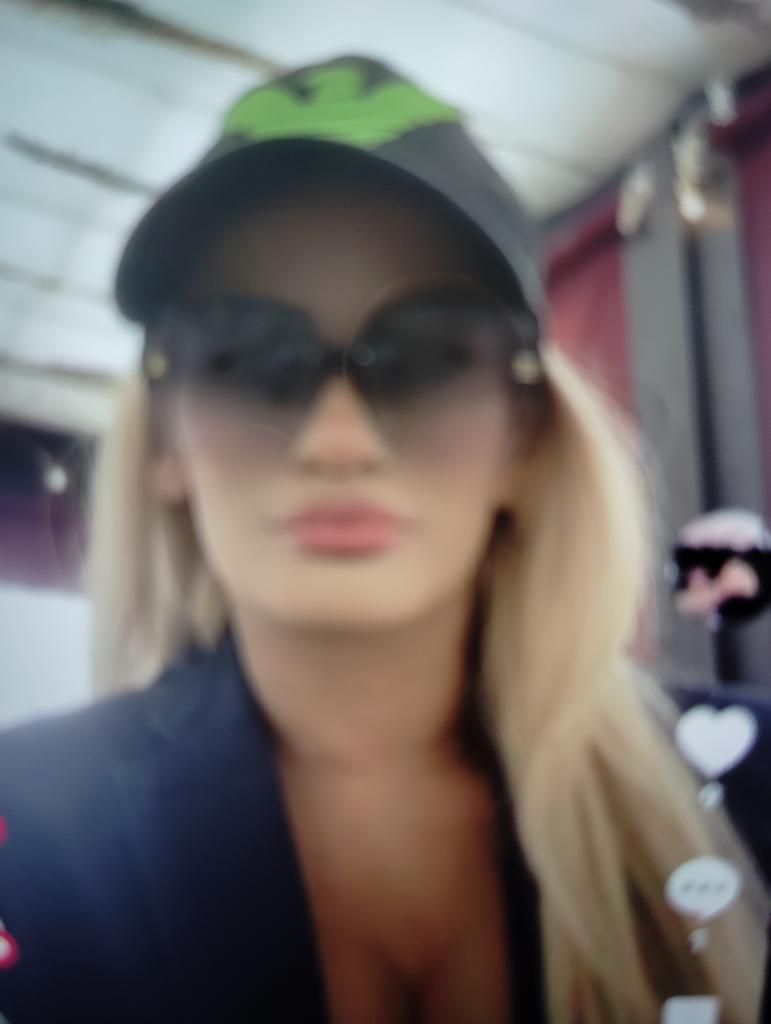 Chica busca chico en Granada: 