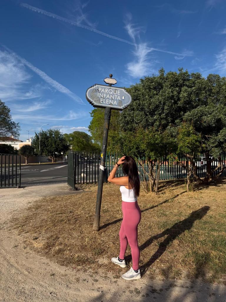 Chica busca chico en Sevilla: Chica busca chico