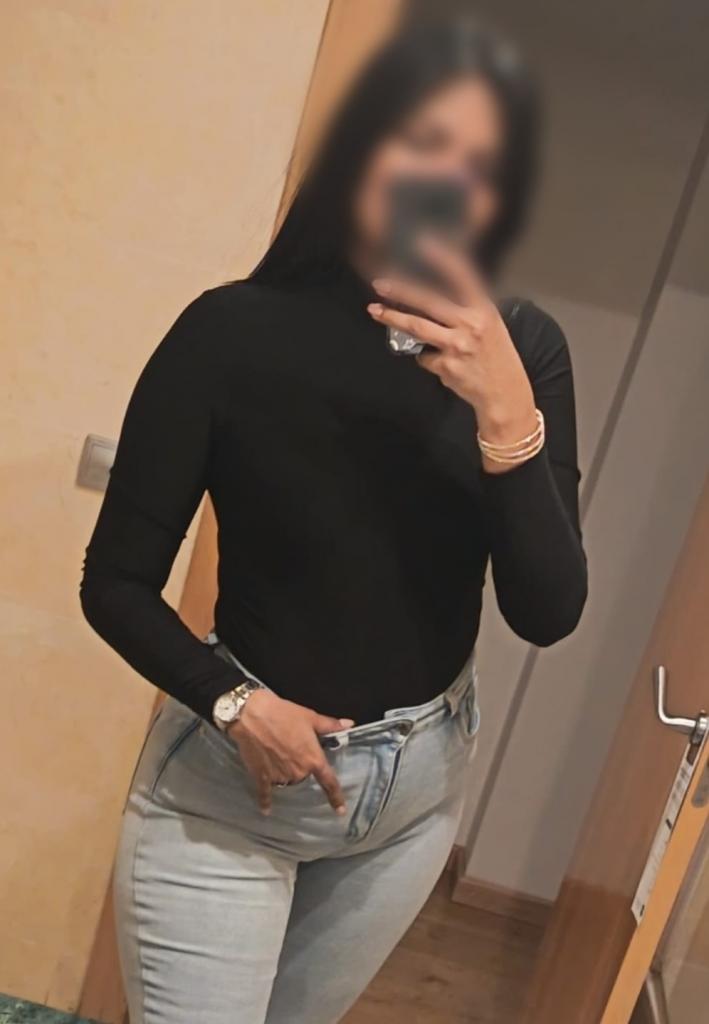Chica busca chico en Granada: 