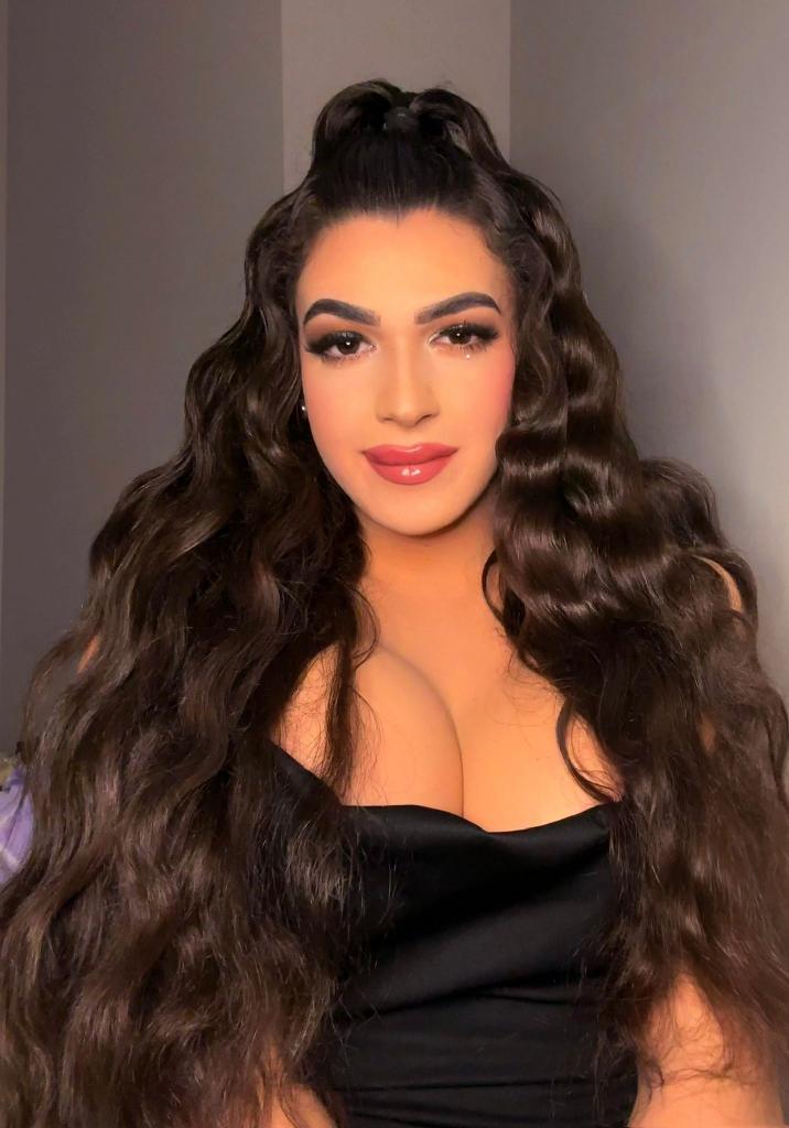 607547577: Transexual en Cádiz