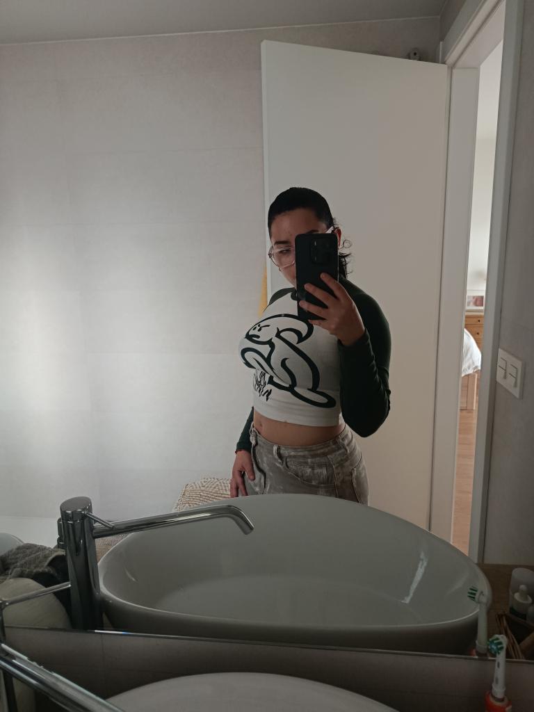 664608691: Chica busca chico en Castellón