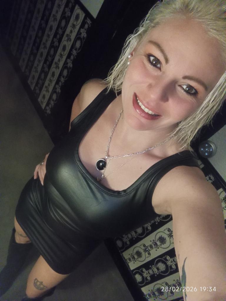 Chica busca chico en Castellón: 
