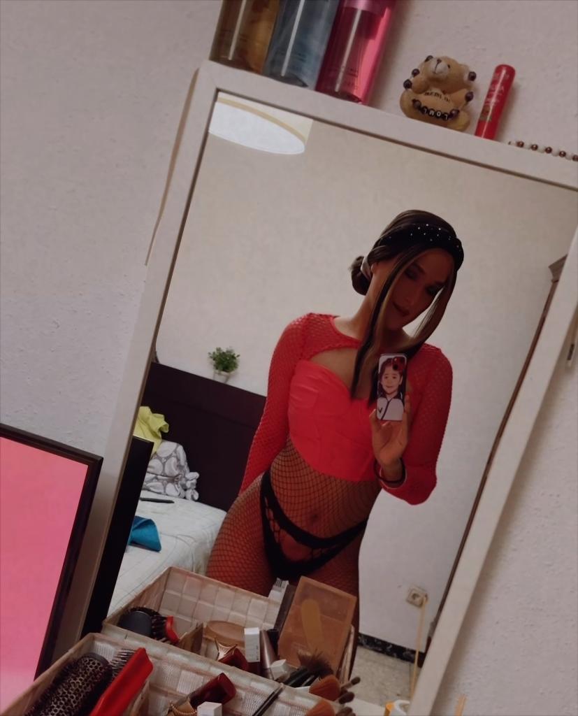 617417935: Transexual en Madrid