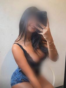 654105757: Chica busca chico en La Coruña