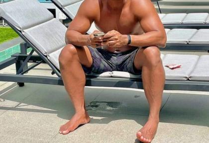 694262597: Chico busca chica en Madrid