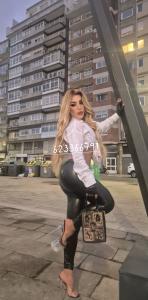 623366791: Travesti en Álava