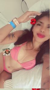 632966091: Chica busca chico en Sevilla