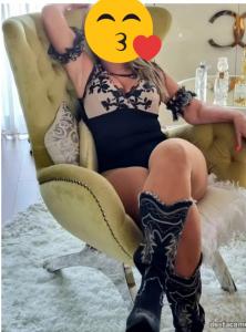 Chica busca chico en Asturias: 