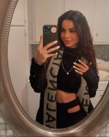 697670408: Chica busca chico en Madrid