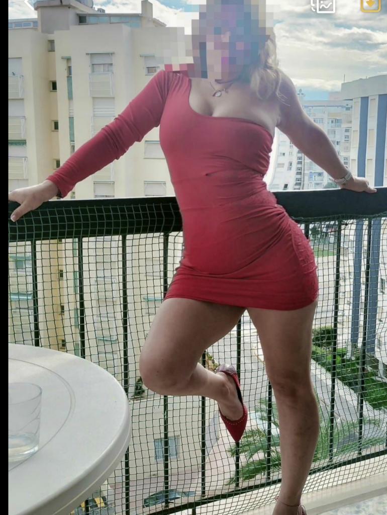 Chica busca chico en Valencia: Chica busca chico