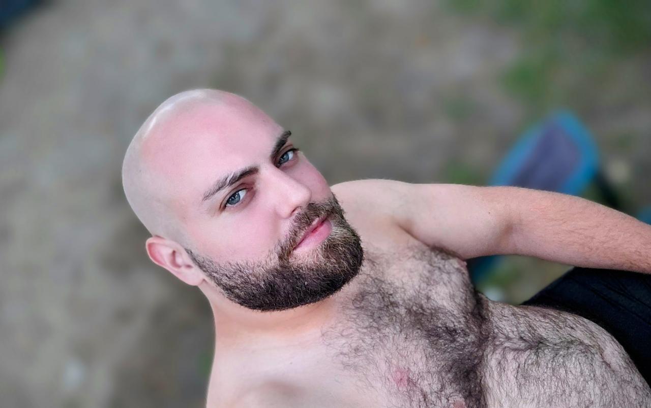 Chico busca chica en Tarragona: 