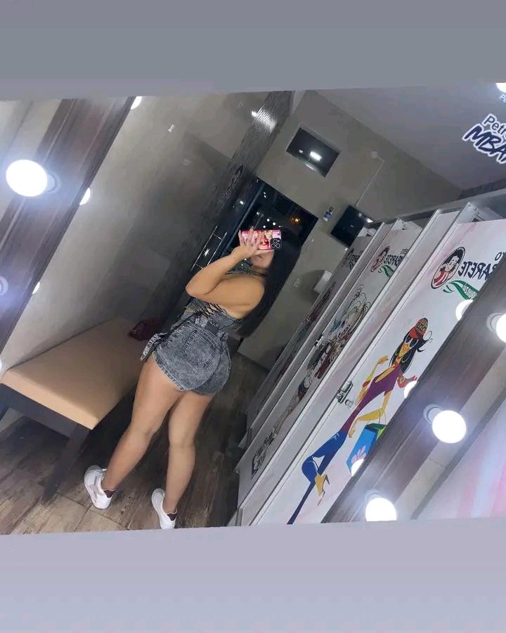 Chica busca chico en Menorca: 