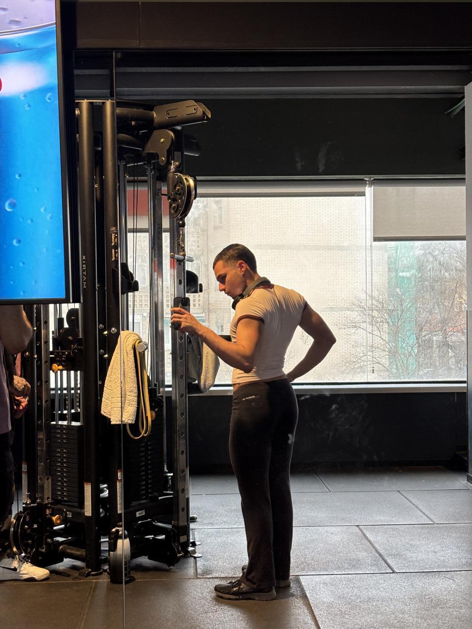 670869173: Chico busca chica en Madrid