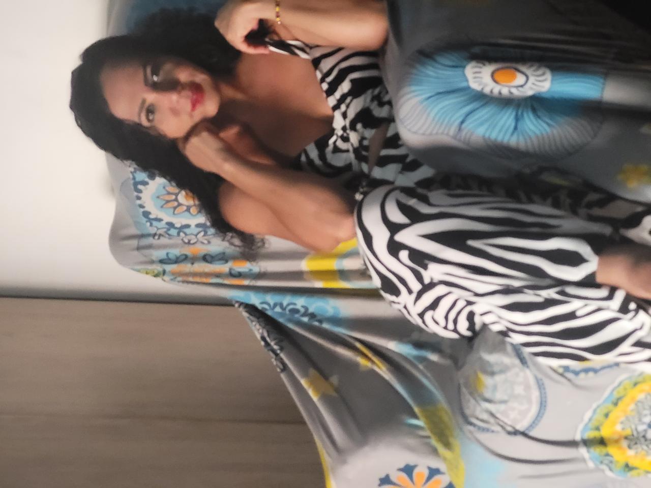 631022540: Chica busca chico en La Coruña