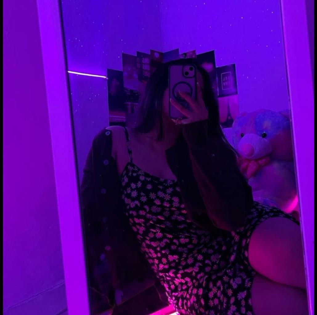 Chica busca chico en La Coruña: 