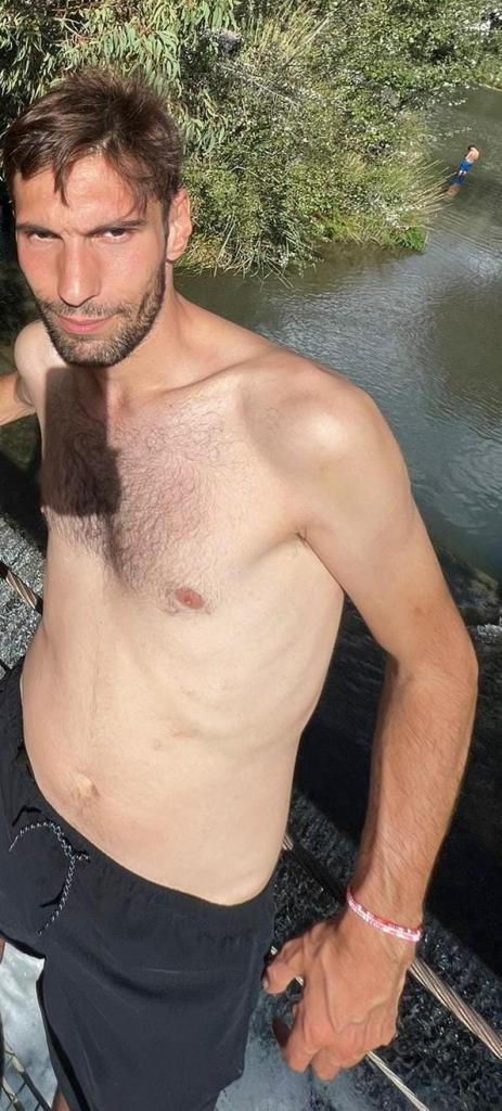 Chico busca chica en Asturias: 