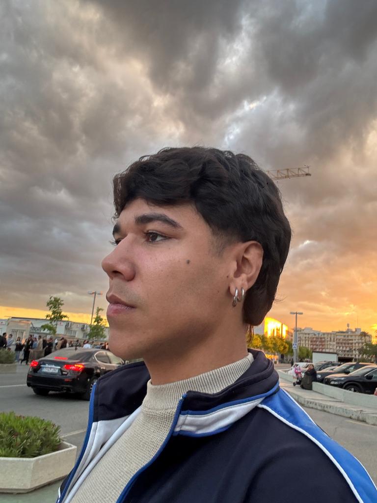 Chico busca chica en Valencia: 