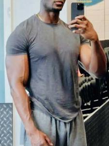 632623700: Chico busca chica en Barcelona