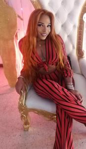 614559833: Travesti en Cantabria