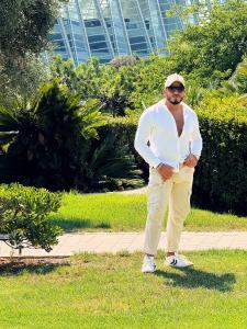 682318123: Chico busca chica en Alicante