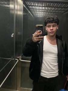 631270241: Chico busca chica en Vizcaya