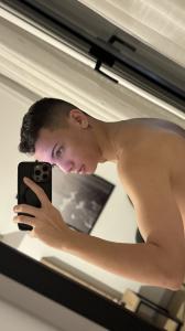 632576353: Chico busca chica en Madrid