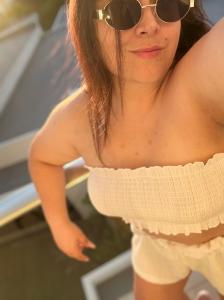 631714067: Chica busca chico en Pontevedra