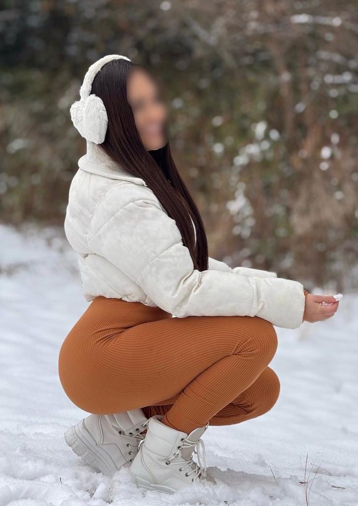 612481435: Chica busca chico en La Coruña