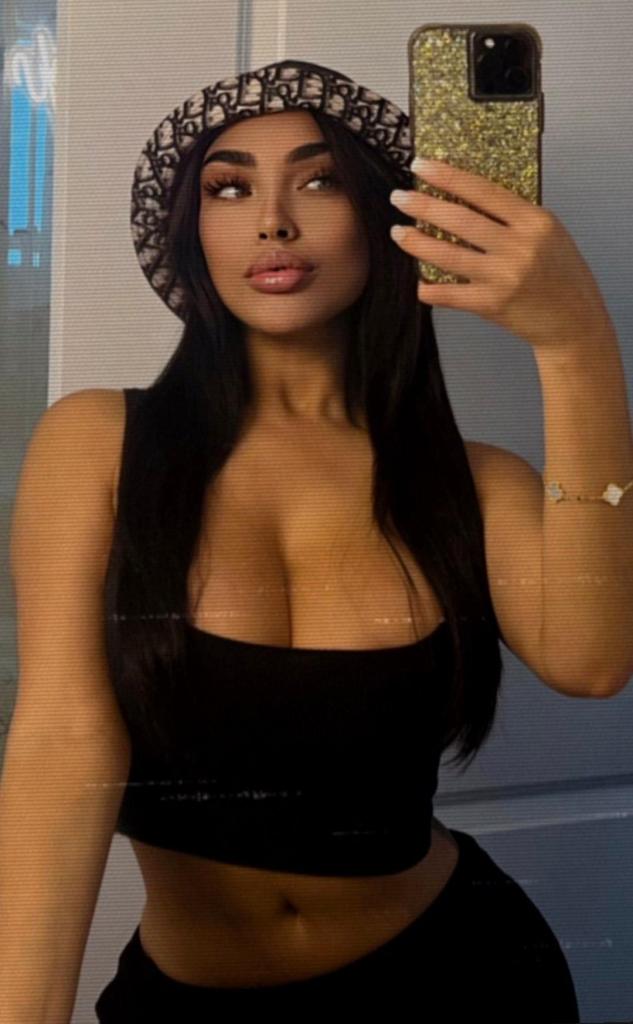 660685737: Chica busca chico en Pontevedra