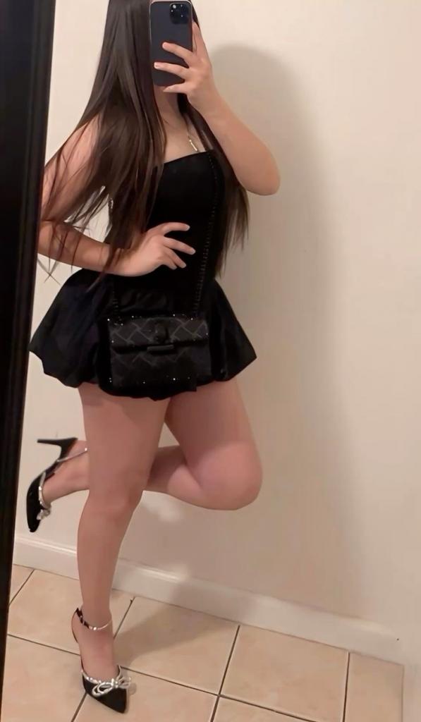 Chica busca chico en Tenerife: 