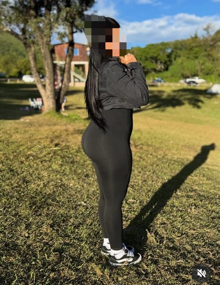 Chica busca chico en Cádiz: 