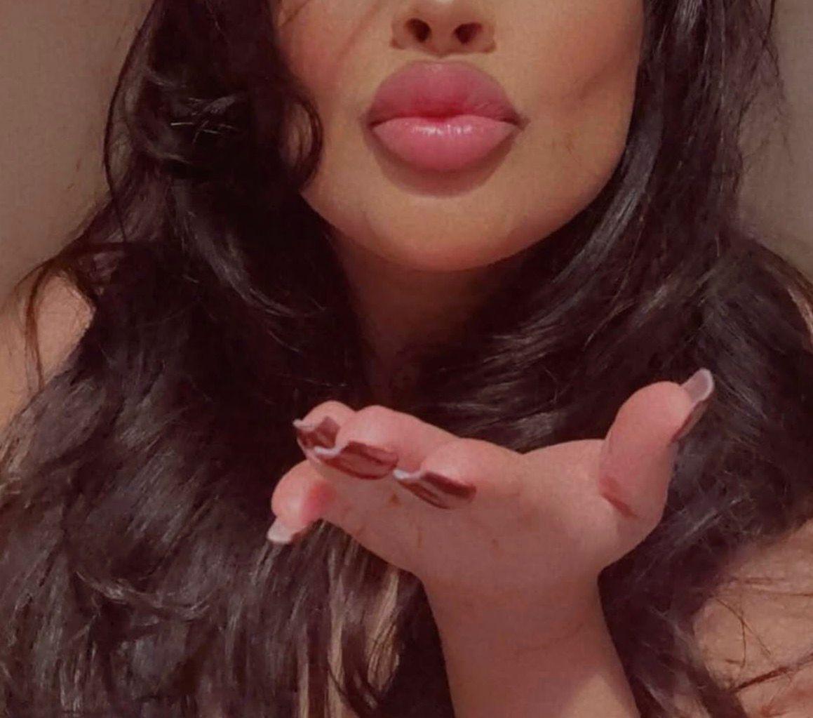 666363715: Chica busca chico en Málaga