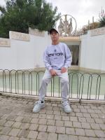 643314821: Chico busca chica en Ibiza