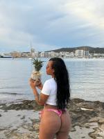 658625218: Chica busca chico en Ibiza