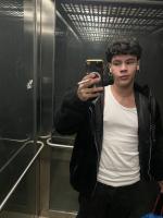 631270241: Chico busca chica en Vizcaya