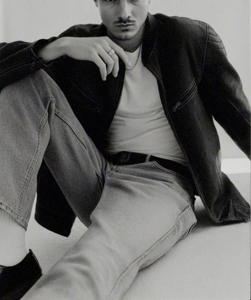 Chico busca chica en Tarragona: 