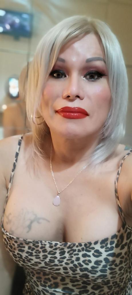 611285437: Travesti en La Coruña