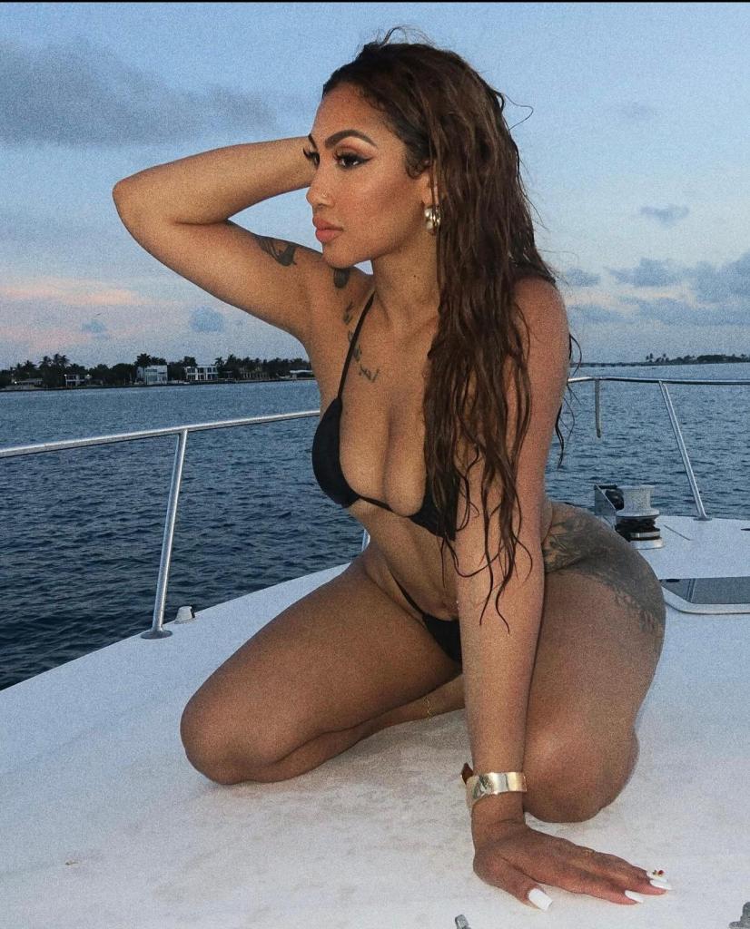 614844350: Chica busca chico en León