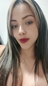 642880595: Chica busca chico en Barcelona