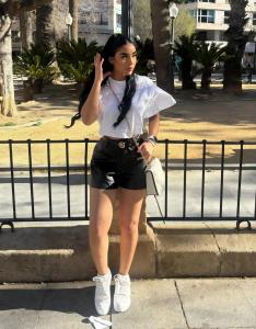 625890663: Chica busca chico en Madrid