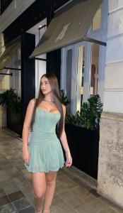 645658946: Chica busca chico en Navarra