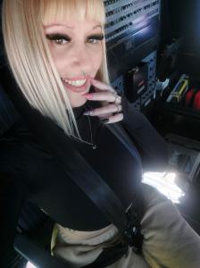 622947697: Chica busca chico en Gerona