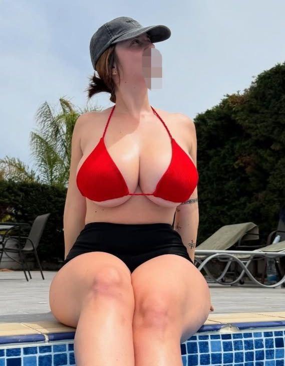 611207000: Chica busca chico en Almería